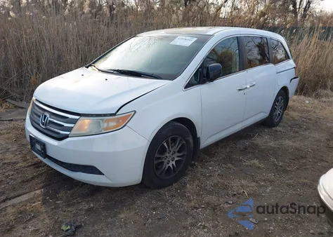 2011 Honda Odyssey Ex-L from USA, damaged, VIN 5FNRL5H68BB058687